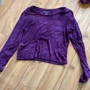 Wine colored American Eagle, women’s long sleeve crop top size medium